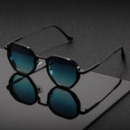 Finn Icon Sunglasses