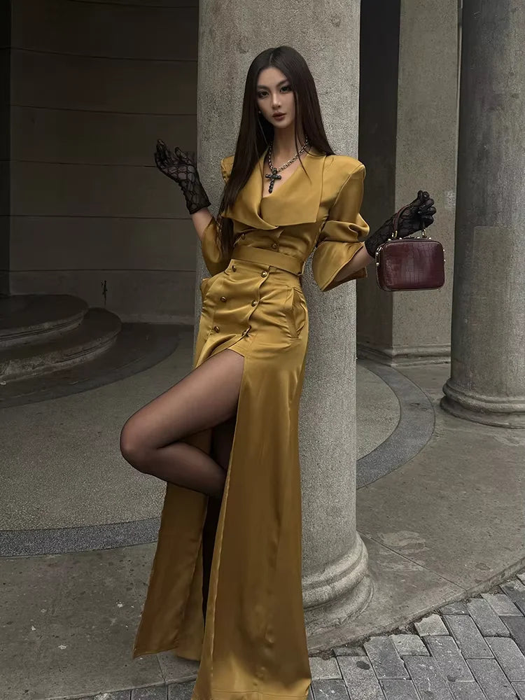 Monique Longline Trench
