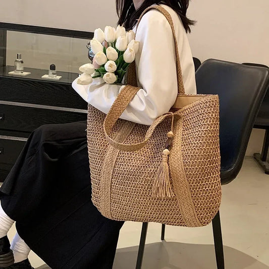 Elegant Straw Woven Handbag