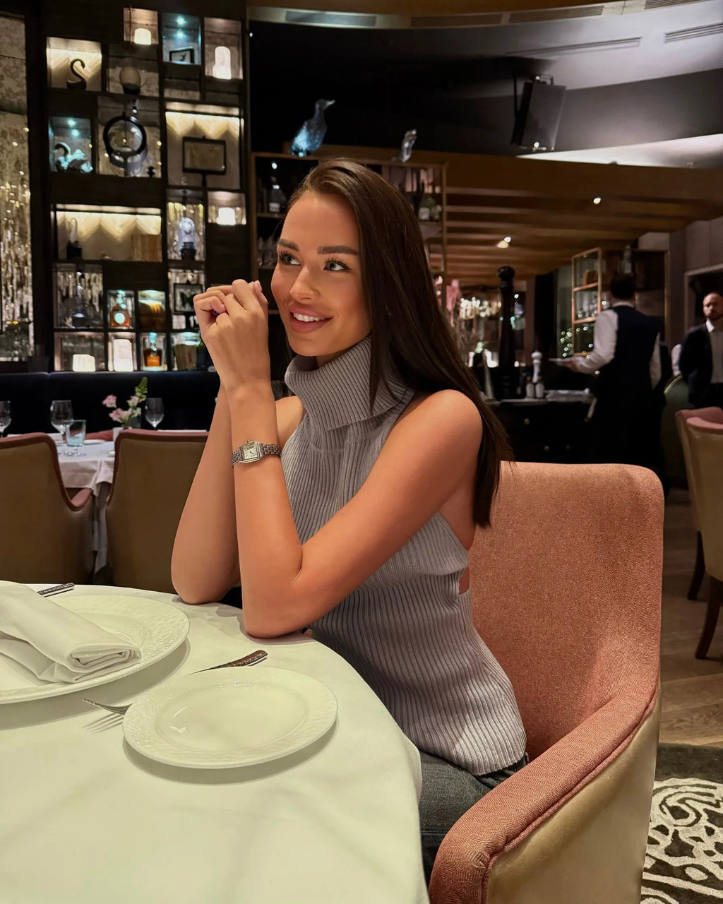 Women’s Backless Knit Turtleneck Vest