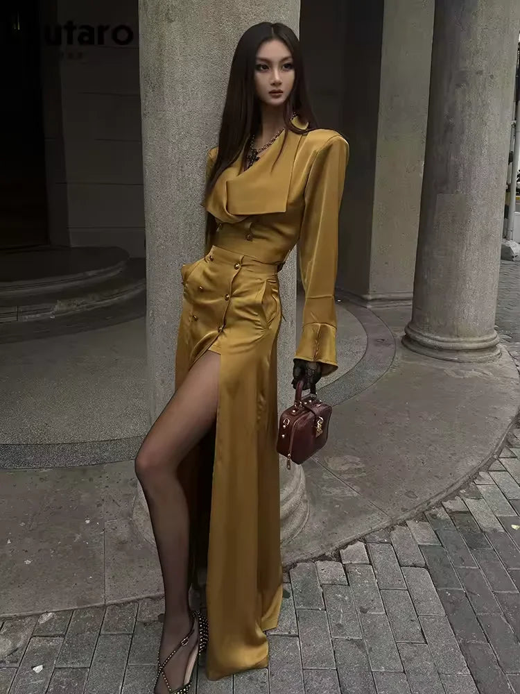 Monique Longline Trench