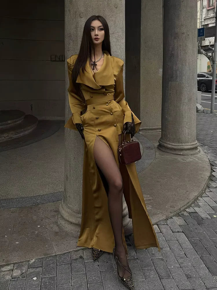 Monique Longline Trench