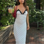 Women’s Lace V-Neck Maxi Dress