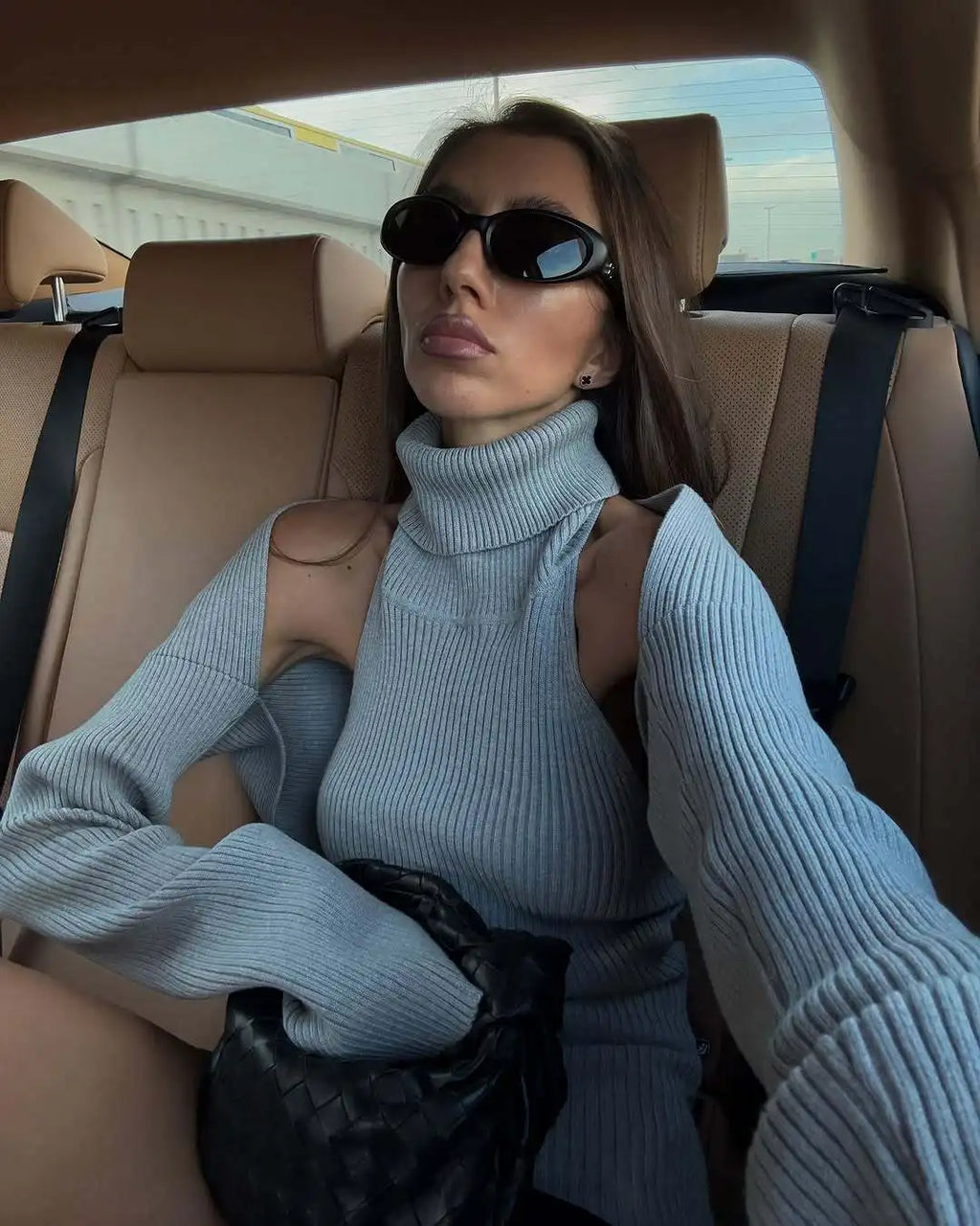 Women’s Backless Knit Turtleneck Vest