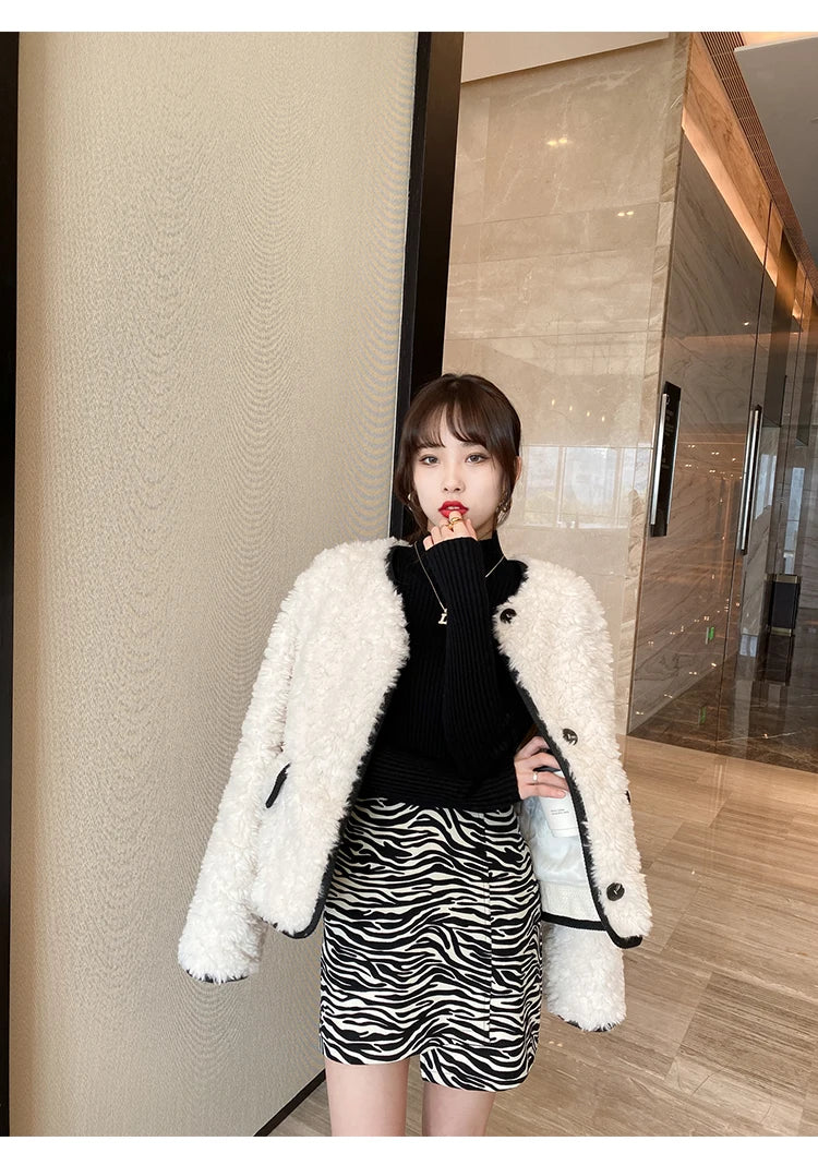 Elowyn Slim Turtleneck Sweater