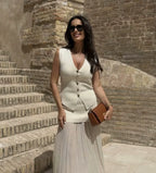 Women’s Sleeveless Knit Vest
