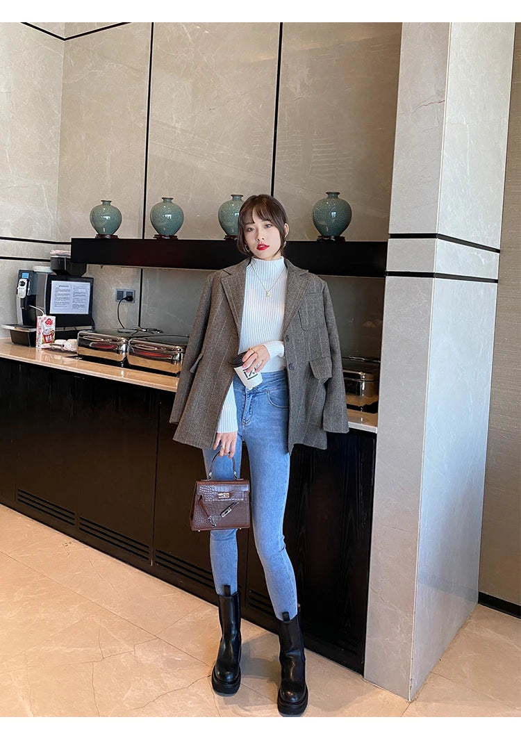 Elowyn Slim Turtleneck Sweater