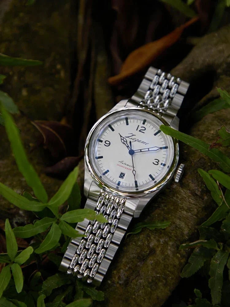 Automatic waterproof vintage watch