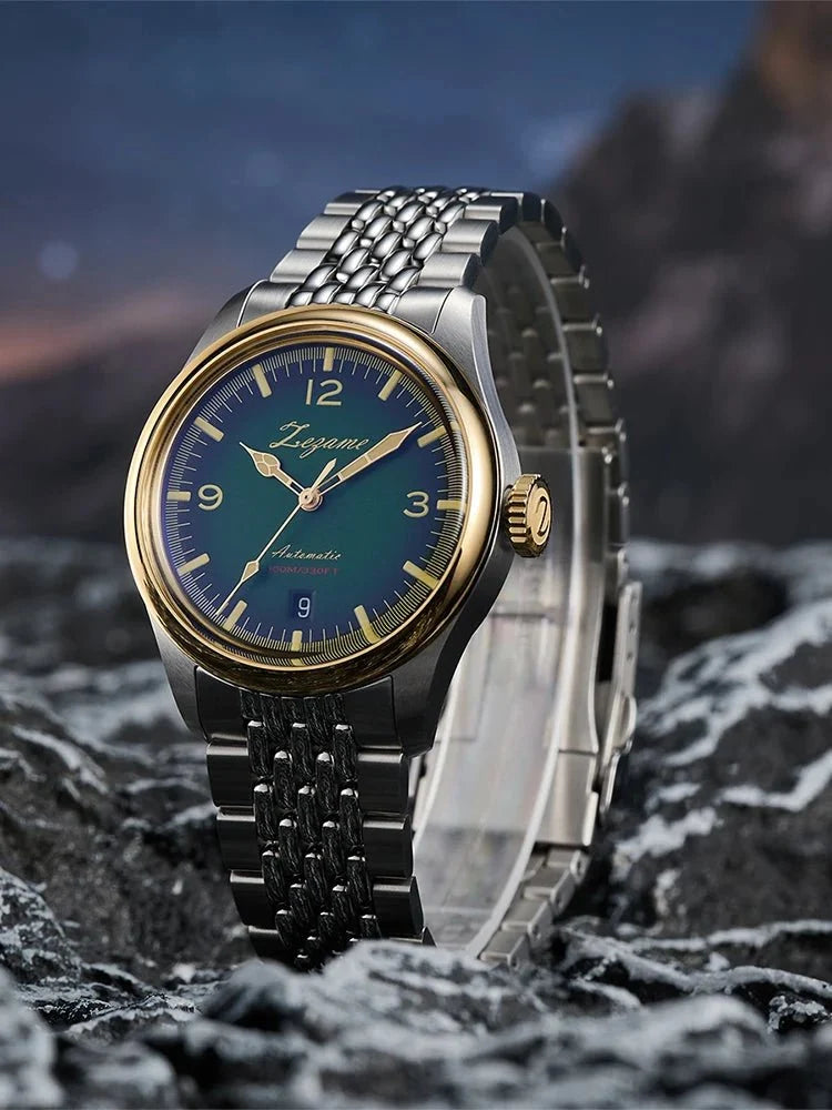 Automatic waterproof vintage watch