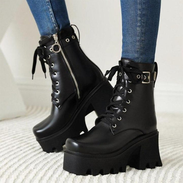 Benito Ankle Boots