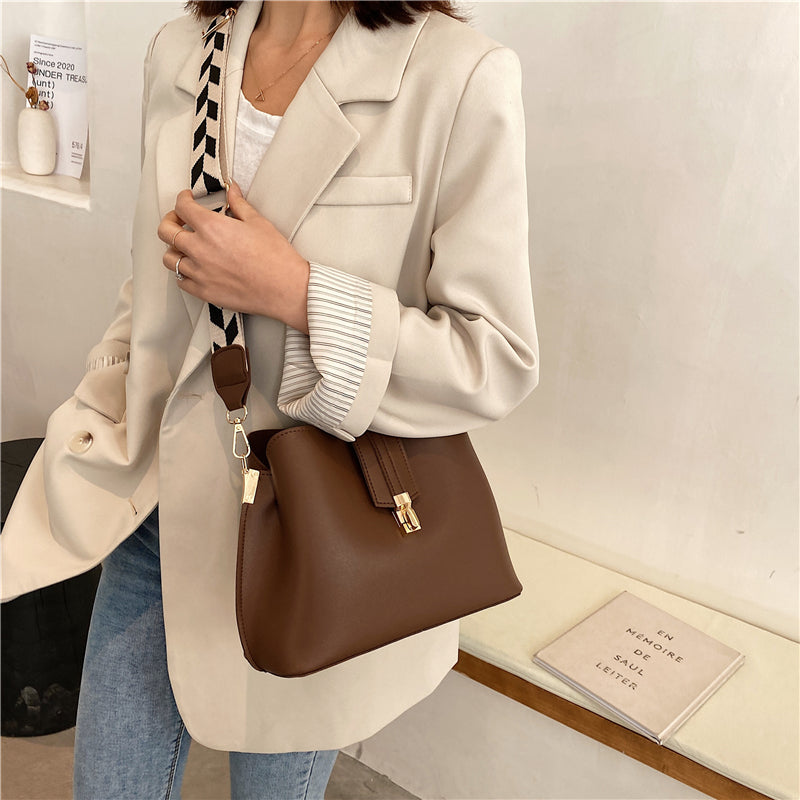 Diane Shoulder Bag